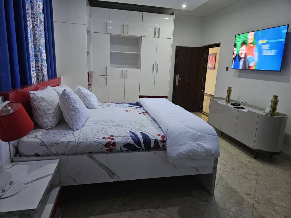 86369672-5633-48bb-ae35-711eca52d8bf